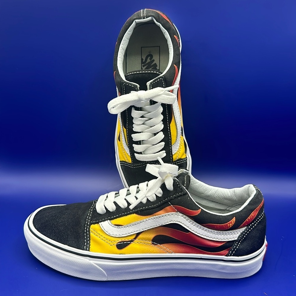 S1079 Vans Black and Yellow Flame Sneakers